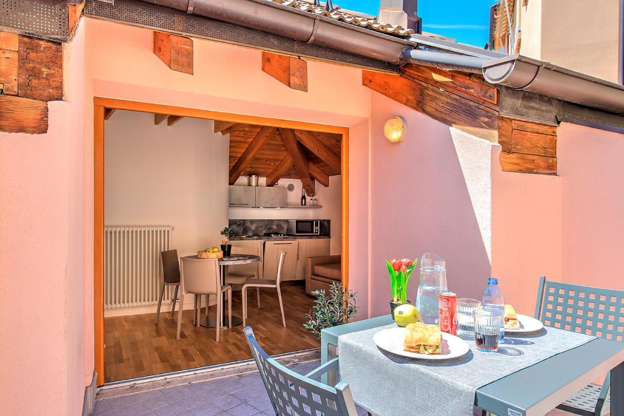 Concilium Appartement Trente Buitenkant foto