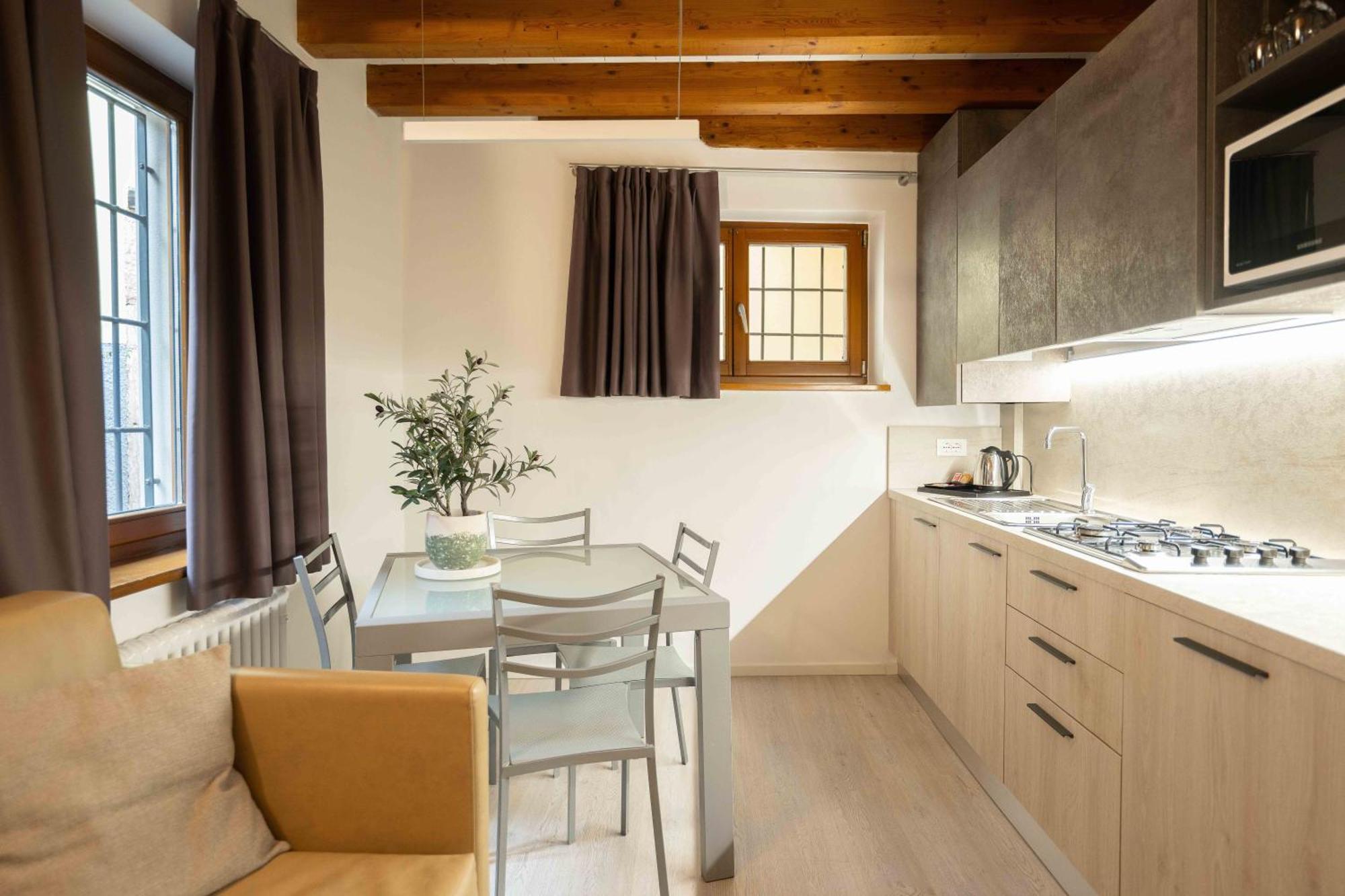 Concilium Appartement Trente Buitenkant foto